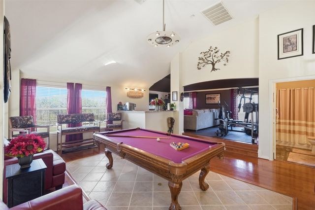 645 Ten Mile Drive, Desoto, TX 75115