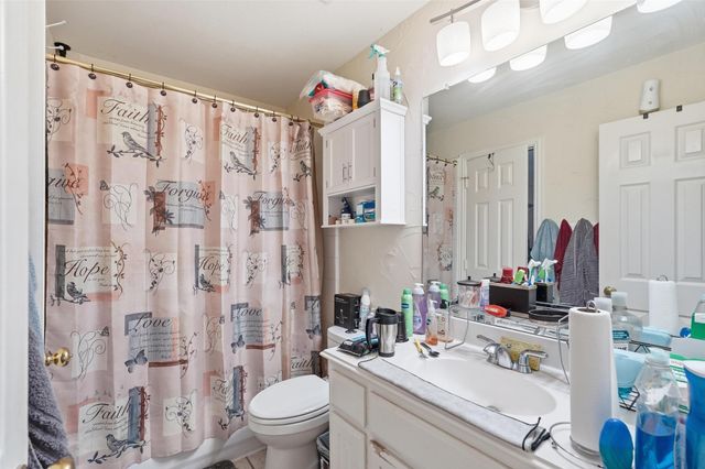 645 Ten Mile Drive, Desoto, TX 75115