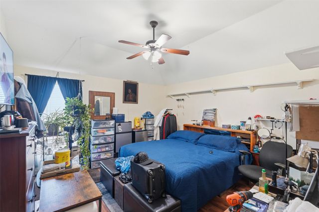 645 Ten Mile Drive, Desoto, TX 75115