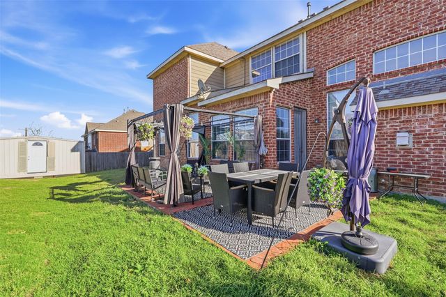 645 Ten Mile Drive, Desoto, TX 75115