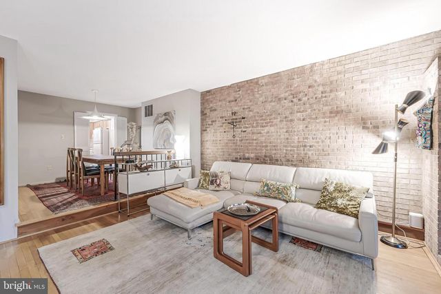 11915 ESCALANTE CT, Reston, VA 20191