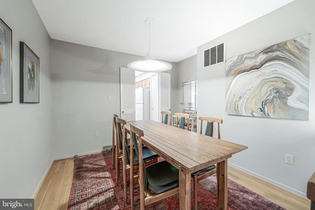 11915 ESCALANTE CT, Reston, VA 20191