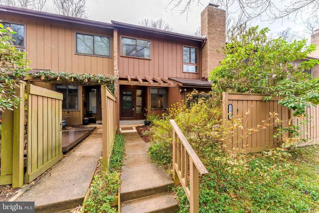 11915 ESCALANTE CT, Reston, VA 20191