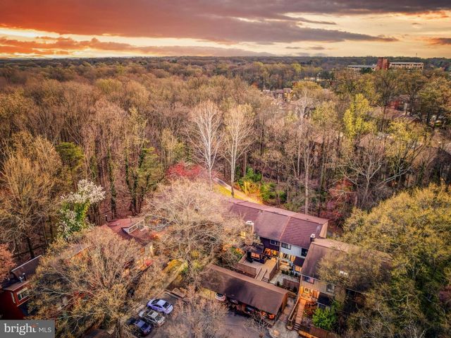 11915 ESCALANTE CT, Reston, VA 20191