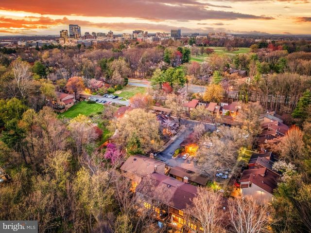 11915 ESCALANTE CT, Reston, VA 20191