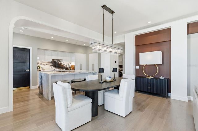 126 4TH AVENUE NE 1401, St Petersburg, FL 33701