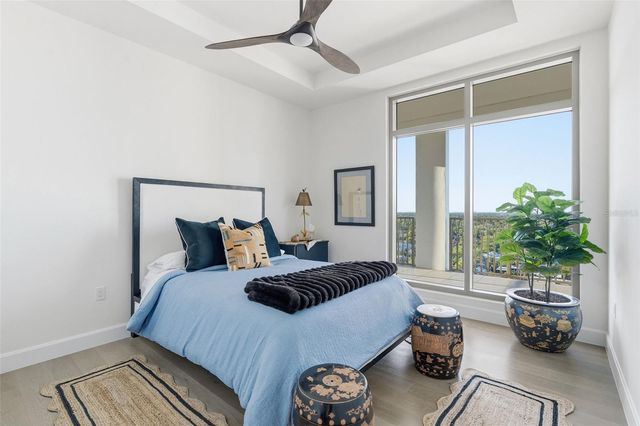 126 4TH AVENUE NE 1401, St Petersburg, FL 33701