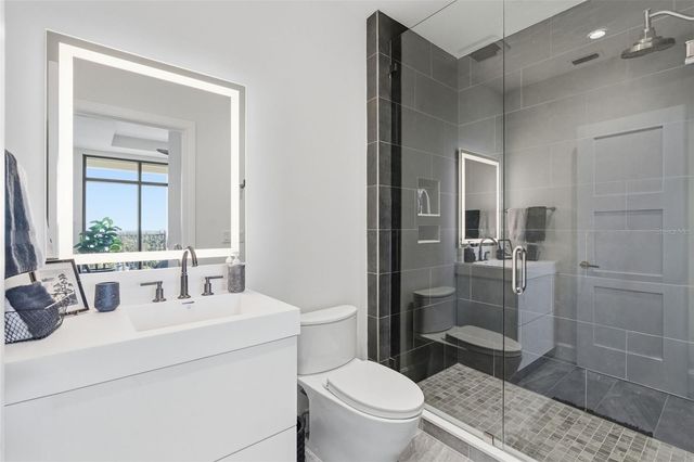 126 4TH AVENUE NE 1401, St Petersburg, FL 33701