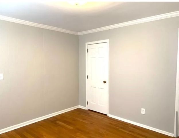 339 Village St 1a, Millis, MA 02054