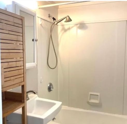 339 Village St 1a, Millis, MA 02054