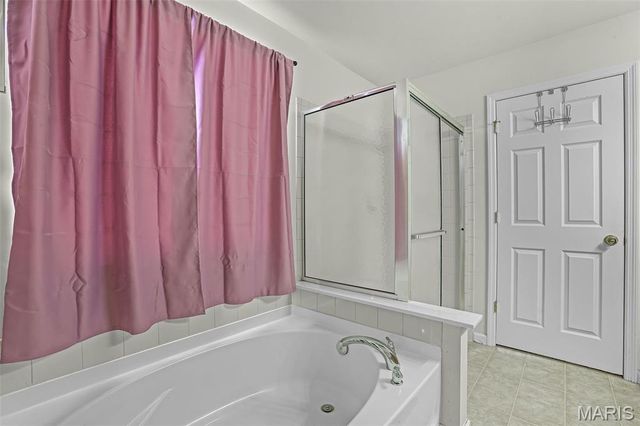 420 Country Stone Drive, Lake St Louis, MO 63367