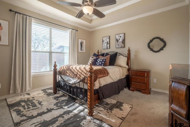 207 Bedford Place, Bullard, TX 75757