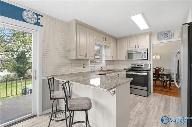 1103 Alta Vista Avenue, Huntsville, AL 35801