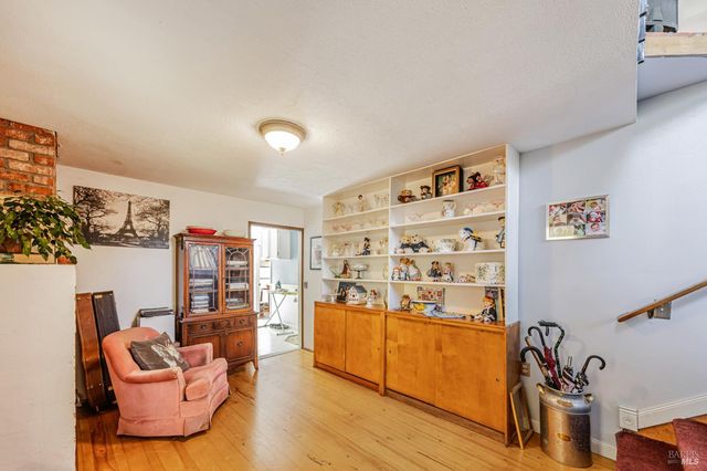 3590 Burnside Rd, Sebastopol, CA 95472