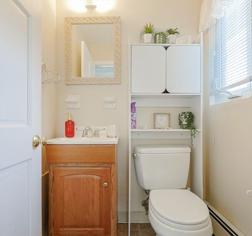 11 Edith Road, Framingham, MA 01701