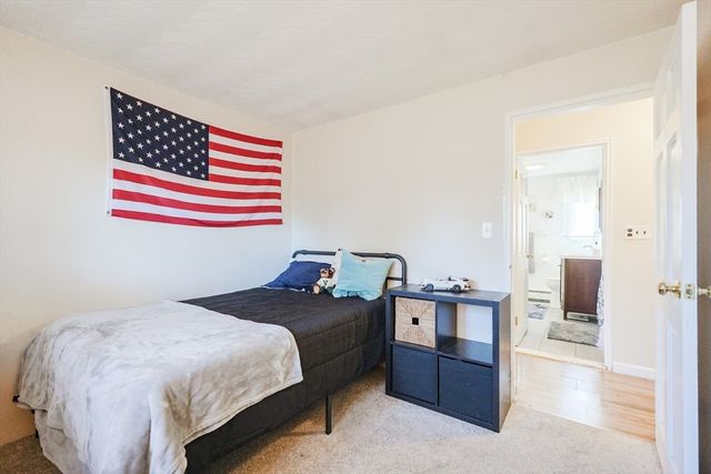 11 Edith Road, Framingham, MA 01701