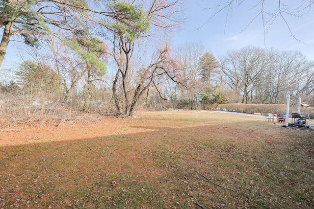 11 Edith Road, Framingham, MA 01701