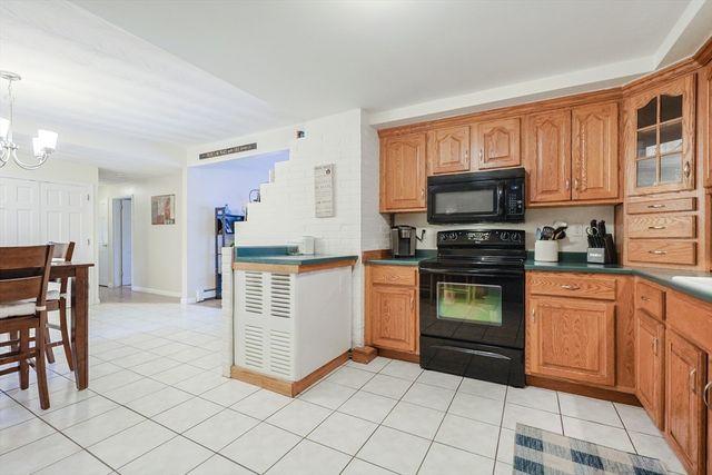 11 Edith Road, Framingham, MA 01701