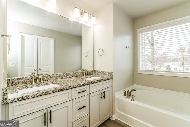 3023 Creekside Overlook Way, Austell, GA 30168