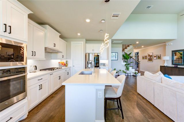 4050 Shackleton Court, Iowa Colony, TX 77583