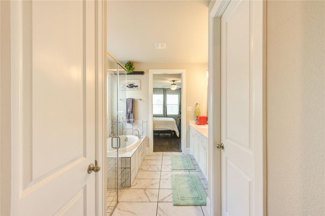 4050 Shackleton Court, Iowa Colony, TX 77583