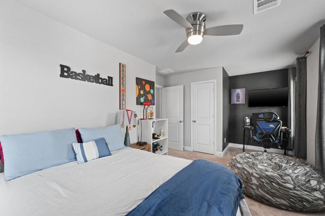 4050 Shackleton Court, Iowa Colony, TX 77583