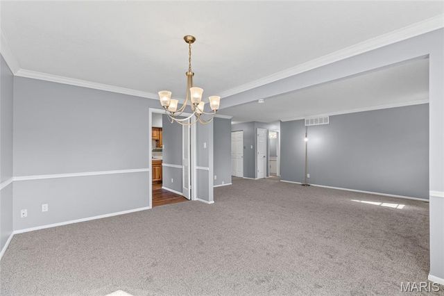 10381 Oxford Hill Drive 1, St Louis, MO 63146