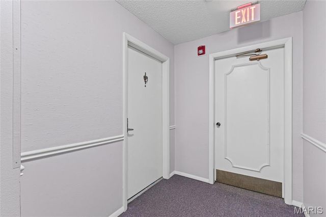 10381 Oxford Hill Drive 1, St Louis, MO 63146