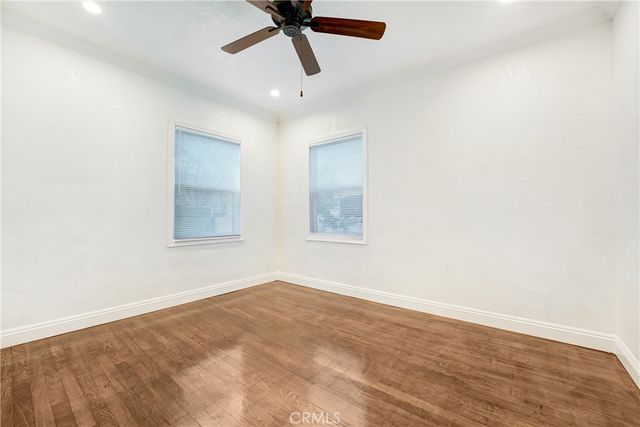 750 W 118th, Los Angeles, CA 90044