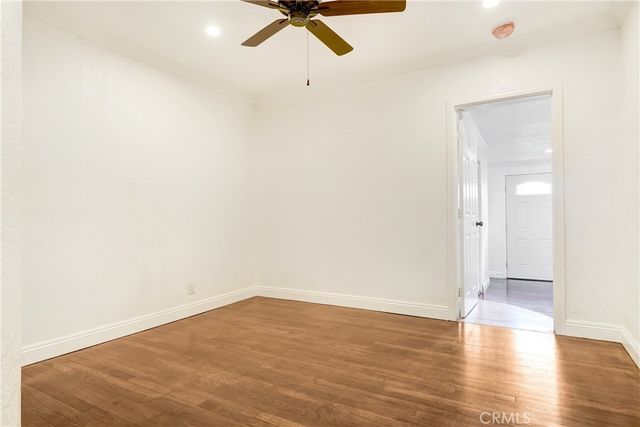 750 W 118th, Los Angeles, CA 90044