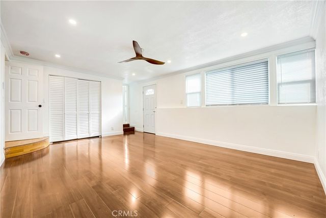 750 W 118th, Los Angeles, CA 90044