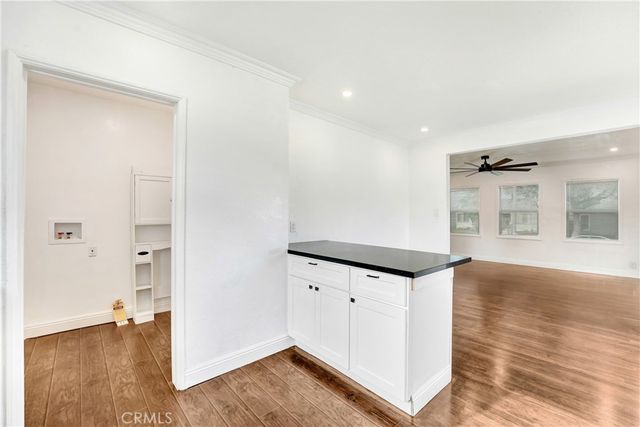 750 W 118th, Los Angeles, CA 90044