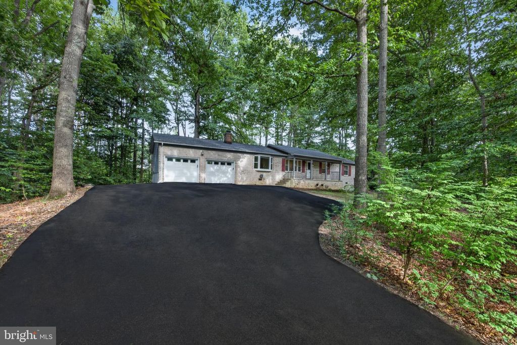 23 GREENRIDGE DR, Stafford, VA 22554