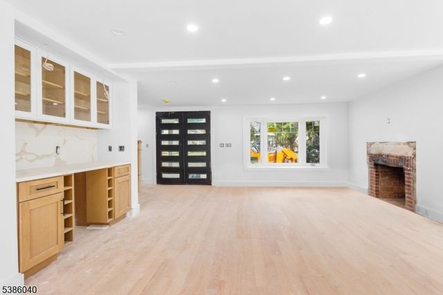 1287 Oxford Ln, Union Twp., NJ 07083