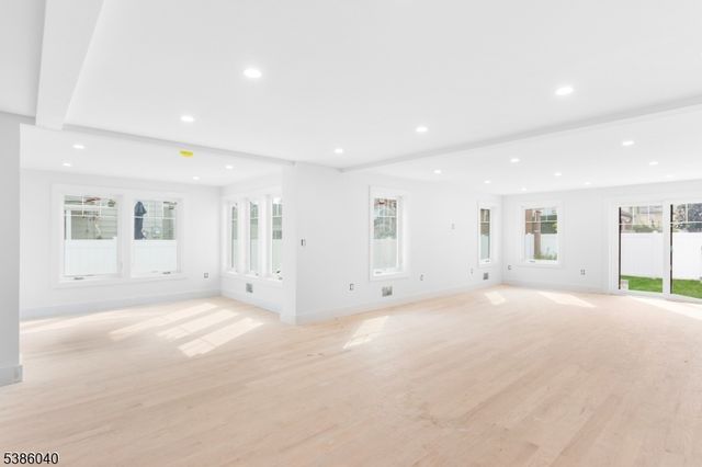 1287 Oxford Ln, Union Twp., NJ 07083