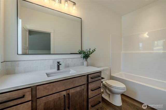 960 Wayne Lane, Wenatchee, WA 98801