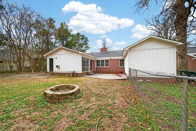 3057 Ridge Avenue, Macon, GA 31204