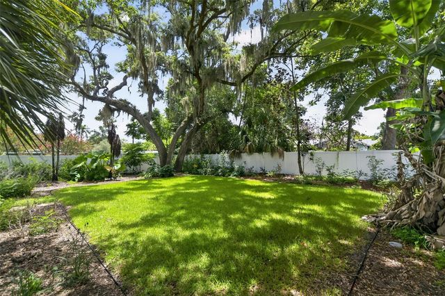 2732 NEWARK WAY, Orlando, FL 32803