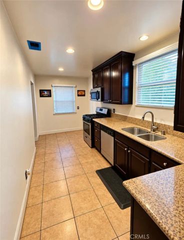 542 W Ada, Glendora, CA 91741