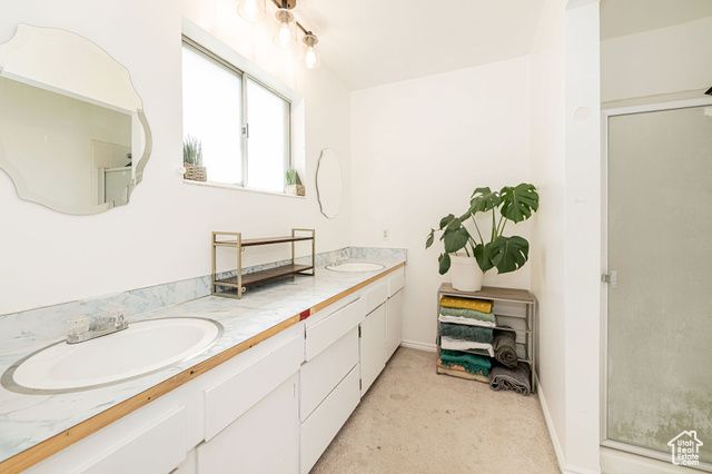 5304 S 3100 W, Roy, UT 84067