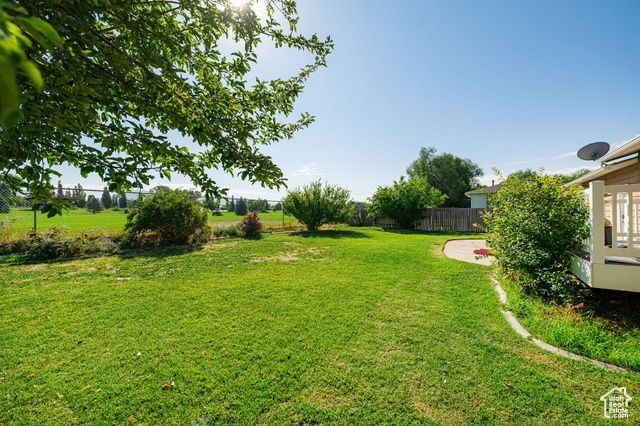 5304 S 3100 W, Roy, UT 84067