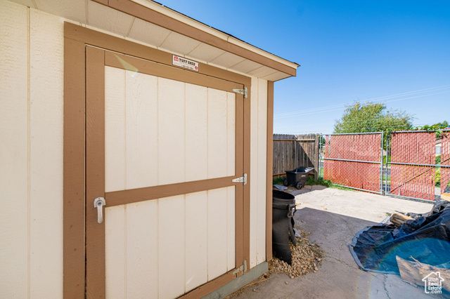 5304 S 3100 W, Roy, UT 84067