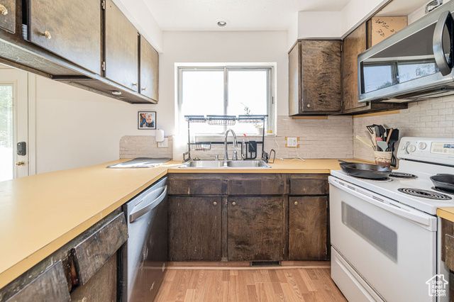 5304 S 3100 W, Roy, UT 84067