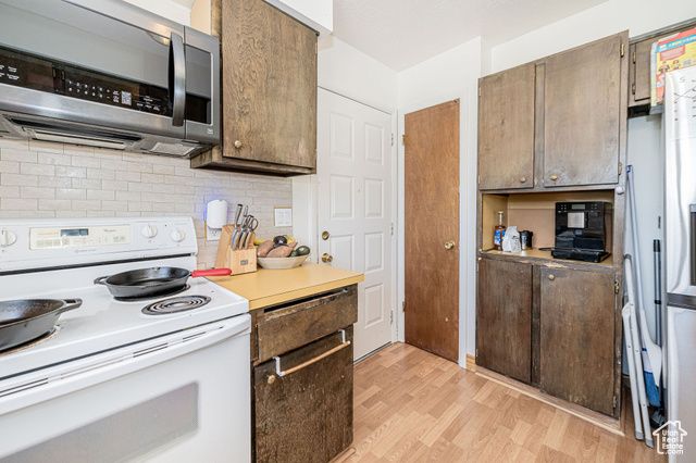 5304 S 3100 W, Roy, UT 84067