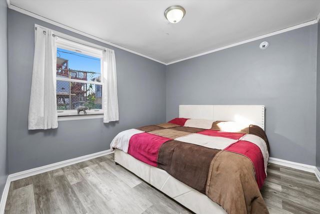 4928 W Altgeld Street, Chicago, IL 60639