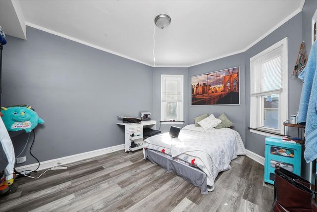 4928 W Altgeld Street, Chicago, IL 60639