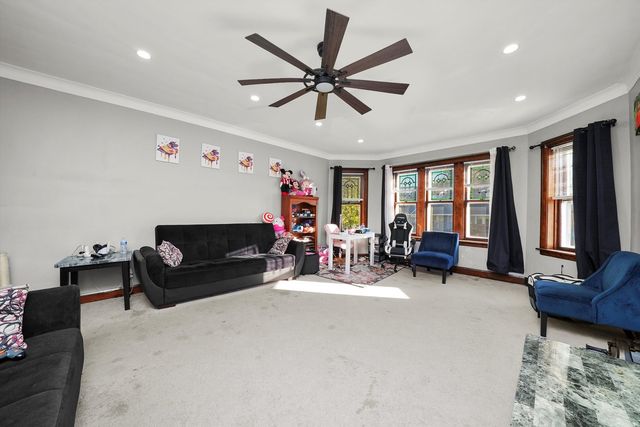 4928 W Altgeld Street, Chicago, IL 60639