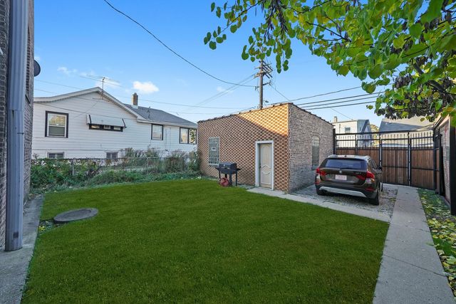 4928 W Altgeld Street, Chicago, IL 60639