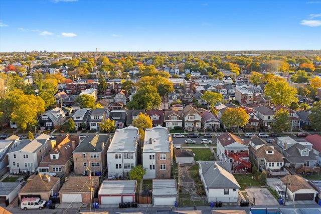 4928 W Altgeld Street, Chicago, IL 60639