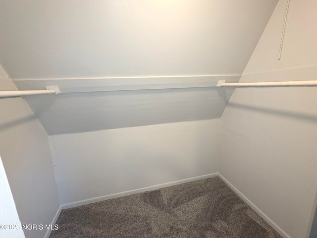 1833 Ottawa Drive, Toledo, OH 43606